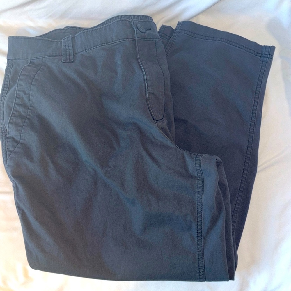 Old Navy high-rise OG Chino XL gray